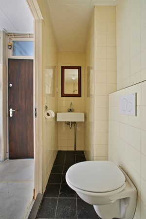Medium property photo - Tolstraat 123-3, 1074 VJ Amsterdam
